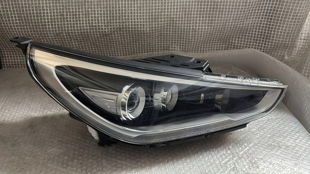 Frontscheinwerfer Hyundai I30 HYUI3017 LED Rechts Scheinwerfer Headlight SCH1230514408yo