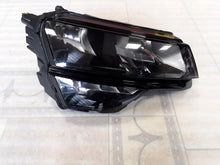 Laden Sie das Bild in den Galerie-Viewer, Frontscheinwerfer Skoda Karoq 57B941016A Rechts Scheinwerfer Headlight SCH3913185832tw