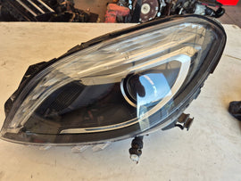 Frontscheinwerfer Mercedes-Benz W246 A2468201561 Xenon Rechts oder Links SCH3938908266ln