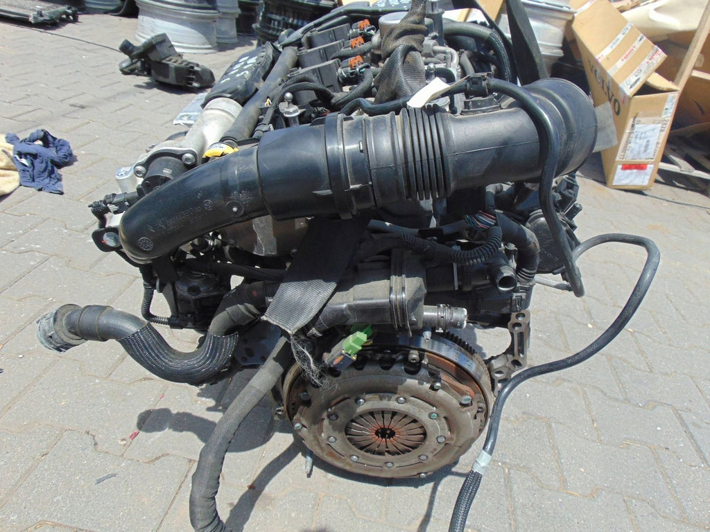 Motor Peugeot I 10TMA6 1.2 THP 42TKm Benzin Engine Komplett