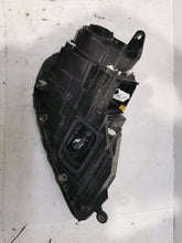 Laden Sie das Bild in den Galerie-Viewer, Frontscheinwerfer Mercedes-Benz Gle A1679066504 Links Scheinwerfer Headlight SCH7062021279ay