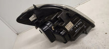 Laden Sie das Bild in den Galerie-Viewer, Frontscheinwerfer Mercedes-Benz Sprinter 906 9068200961 Xenon Links Headlight SCH6275864720ps