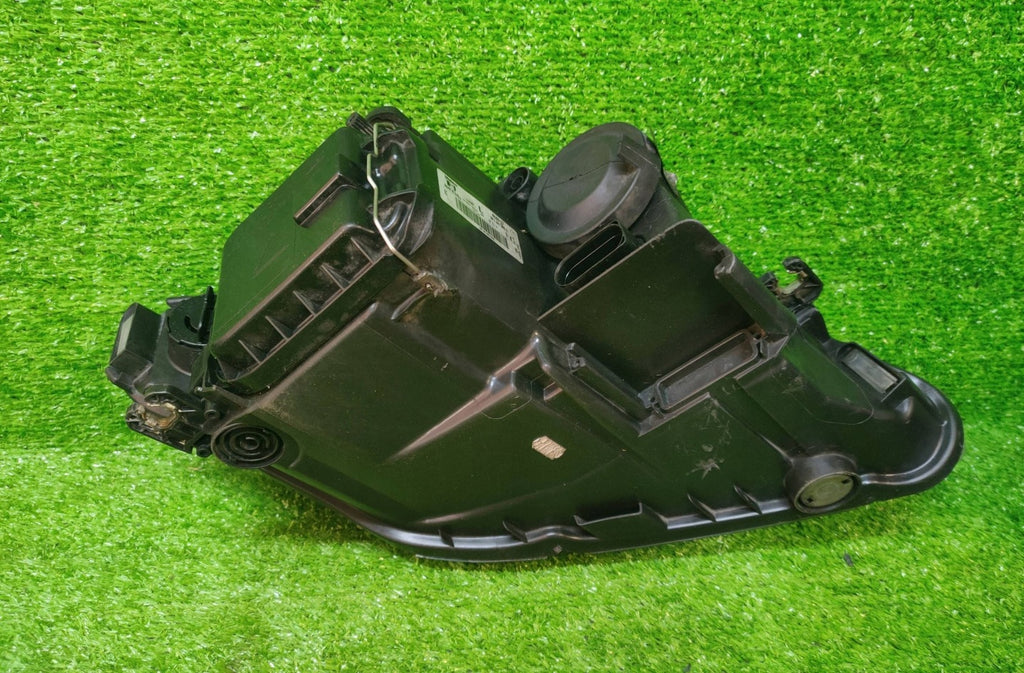 Frontscheinwerfer Seat Exeo 89320131 3R1941005E Links Scheinwerfer Headlight SCH8969689443sj