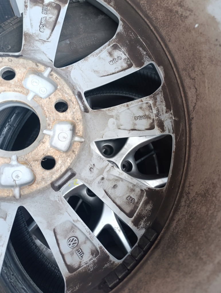 1x Alufelge 17 Zoll 7.0" 5x112 54ET Glanz Silber 5K0601025 Vw Rim Wheel FEL3477402387kx