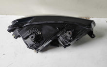 Load image into Gallery viewer, Frontscheinwerfer VW Caddy III 2K1941005B Links Scheinwerfer Headlight SCH9438016046iw