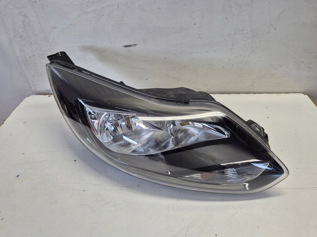 Frontscheinwerfer Ford Focus BM51-13W029-CH Rechts Scheinwerfer Headlight SCH9056943082bv