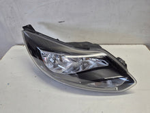 Laden Sie das Bild in den Galerie-Viewer, Frontscheinwerfer Ford Focus BM51-13W029-CH Rechts Scheinwerfer Headlight SCH9056943082bv