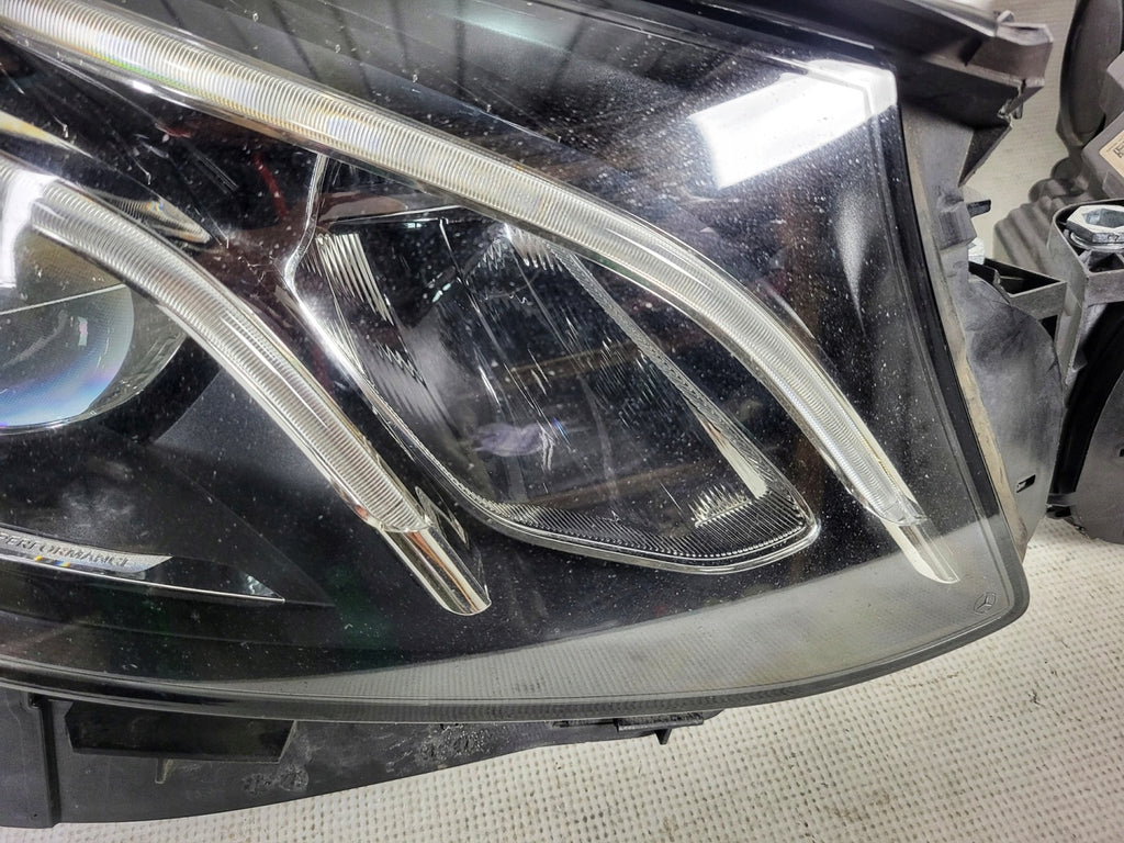 Frontscheinwerfer Mercedes-Benz W213 A2139068808 A2139068708 Full LED Ein Satz SCH6721347502al