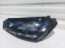 Laden Sie das Bild in den Galerie-Viewer, Frontscheinwerfer Skoda Fabia IV 6VB941015 LED Links Scheinwerfer Headlight SCH9436171484ir