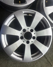 Load image into Gallery viewer, 1x Alufelge 16 Zoll 6.0" 5x112 39ET A2044011002 Mercedes-Benz Rim Wheel FEL7765896931aj