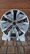 Laden Sie das Bild in den Galerie-Viewer, 1x Alufelge 18 Zoll 8.0" 5x112 Schwarz 8B3601025E Audi Rim Wheel FEL4917602823yo