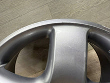 Load image into Gallery viewer, 1x Alufelge 17 Zoll 7.0" 5x120 55ET Glanz Silber 7H0601025G VW Multivan FEL1318792626xm