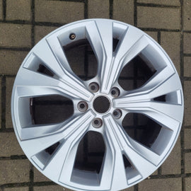 1x Alufelge 18 Zoll 7.0