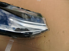 Load image into Gallery viewer, Frontscheinwerfer VW Caddy 2K8941036 Full LED Rechts Scheinwerfer Headlight SCH9013307033ll