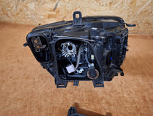 Load image into Gallery viewer, Frontscheinwerfer Audi Q5 8R0941043C Xenon Links Scheinwerfer Headlight