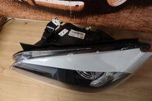 Laden Sie das Bild in den Galerie-Viewer, Frontscheinwerfer BMW X1 E84 2990007-09 Xenon Links Scheinwerfer Headlight SCH9036063145ew