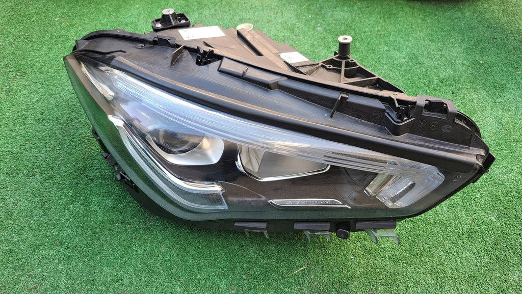 Frontscheinwerfer Mercedes-Benz Cla X118 C118 A1189062600 LED Rechts Headlight