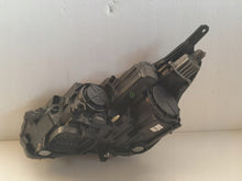 Laden Sie das Bild in den Galerie-Viewer, Frontscheinwerfer Opel Crossland X 13467967 1346968 Ein Satz Headlight SCH6867556162jk