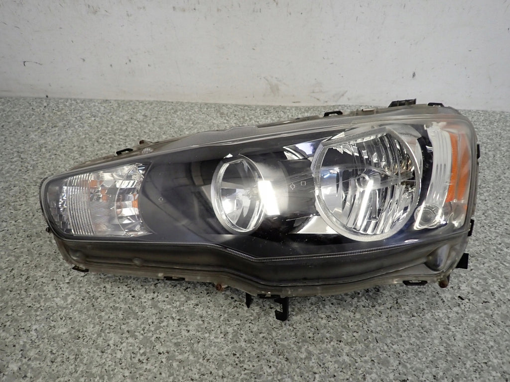 Frontscheinwerfer Mitsubishi Lancer VIII Links Scheinwerfer Headlight