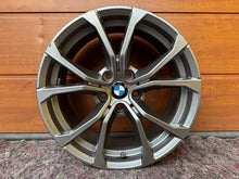 Load image into Gallery viewer, 1x Alufelge 17 Zoll 7.5" 5x112 30ET 6883518 BMW 3 G21 G20 Rim Wheel FEL2945488342fn