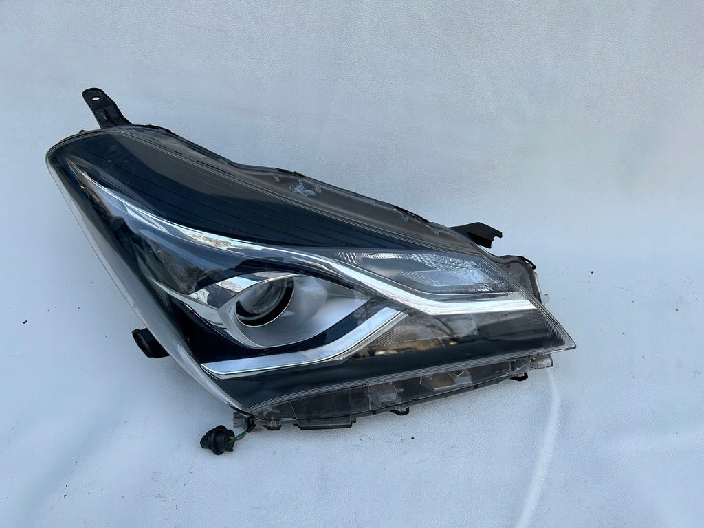 Frontscheinwerfer Toyota Yaris Golf III VII Ein Stück (Rechts oder Links)