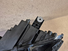 Laden Sie das Bild in den Galerie-Viewer, Frontscheinwerfer VW Touran 5TB941035E Full LED Links Scheinwerfer Headlight