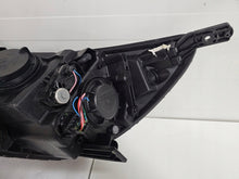 Laden Sie das Bild in den Galerie-Viewer, Frontscheinwerfer Kia Rio III LED Rechts Scheinwerfer Headlight