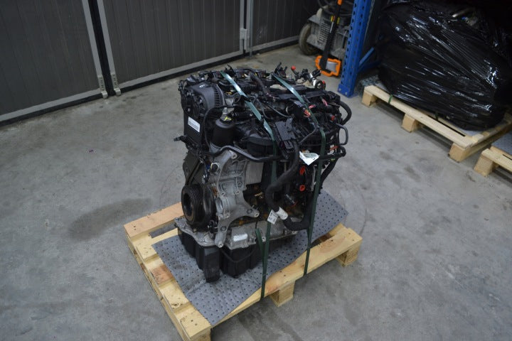Motor Audi A5 A4 CYR 2.0 TFSI 35TKm Benzin Engine Komplett MOT6353000868bd