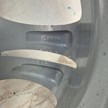 Load image into Gallery viewer, 1x Alufelge 17 Zoll 8.0" 5x120 6783284 BMW E39 E60 E38 E65 Rim Wheel FEL3374589000ld