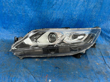 Load image into Gallery viewer, Frontscheinwerfer Mitsubishi Eclipse Cross LED Links Scheinwerfer Headlight SCH2714786293fq
