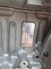 Laden Sie das Bild in den Galerie-Viewer, Motor Peugeot 3008 CRD93 1.6 73PS 54kW Benzin Engine Komplett