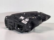 Laden Sie das Bild in den Galerie-Viewer, Frontscheinwerfer Mercedes-Benz W206 A2069066204 Rechts Scheinwerfer Headlight SCH3064938744hn
