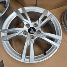 Laden Sie das Bild in den Galerie-Viewer, 4x Alufelge 17 Zoll 6.5" 5x112 43ET Glanz Silber 8V0601025DK Audi Rim Wheel FEL3129689098ol