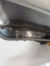 Laden Sie das Bild in den Galerie-Viewer, Frontscheinwerfer Skoda Superb 3V1941015A Links Scheinwerfer Headlight SCH5856896738cp