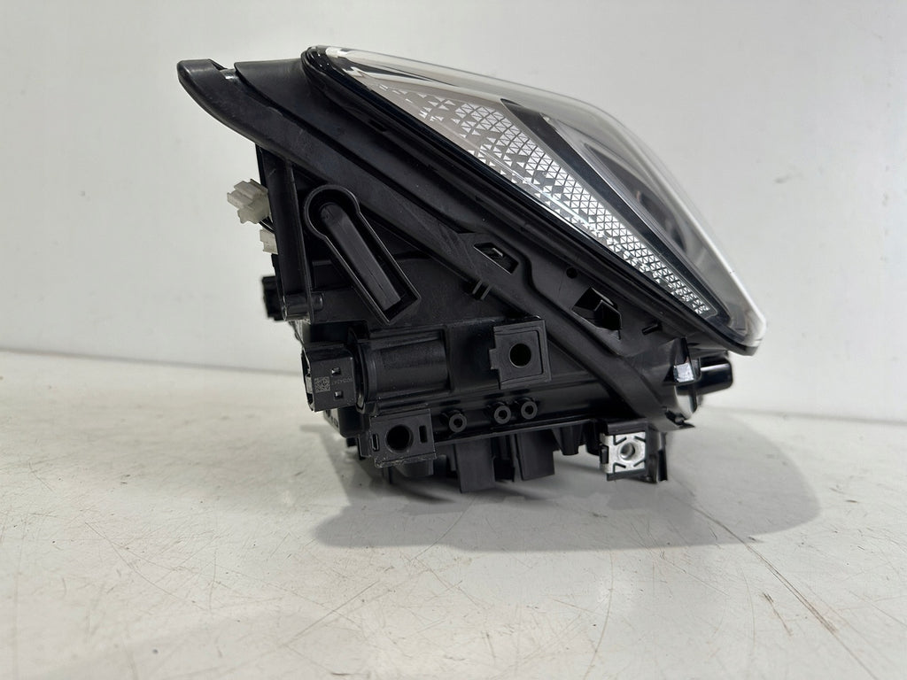 Frontscheinwerfer Seat Tarraco 5FJ941008K Rechts Scheinwerfer Headlight SCH6045470108xr