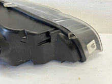 Load image into Gallery viewer, Frontscheinwerfer BMW X5 E70 7158929 Links Scheinwerfer Headlight SCH8882434084gj
