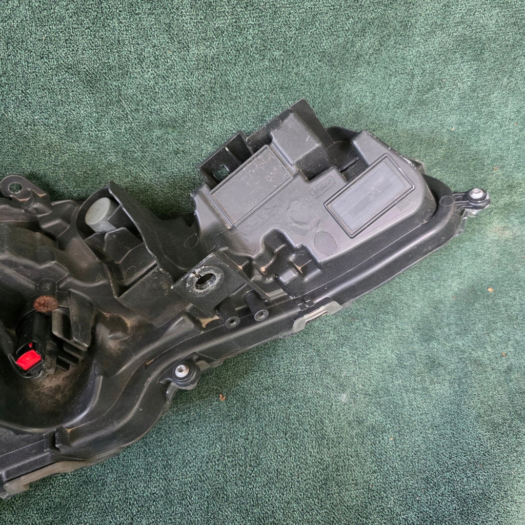 Frontscheinwerfer Toyota Corolla 81150-02860 Rechts Scheinwerfer Headlight