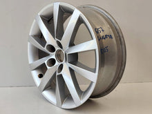 Laden Sie das Bild in den Galerie-Viewer, 1x Alufelge 16 Zoll 5x100 657601025B Skoda Scala Rim Wheel FEL6001227395iu