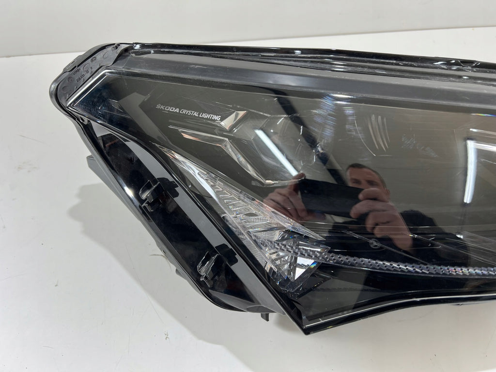 Frontscheinwerfer Skoda Enyaq 5LB941016H Rechts Scheinwerfer Headlight SCH5879277104gg