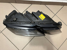 Laden Sie das Bild in den Galerie-Viewer, Frontscheinwerfer Skoda Octavia III 7P5941591AD Rechts Scheinwerfer Headlight SCH6739850206go