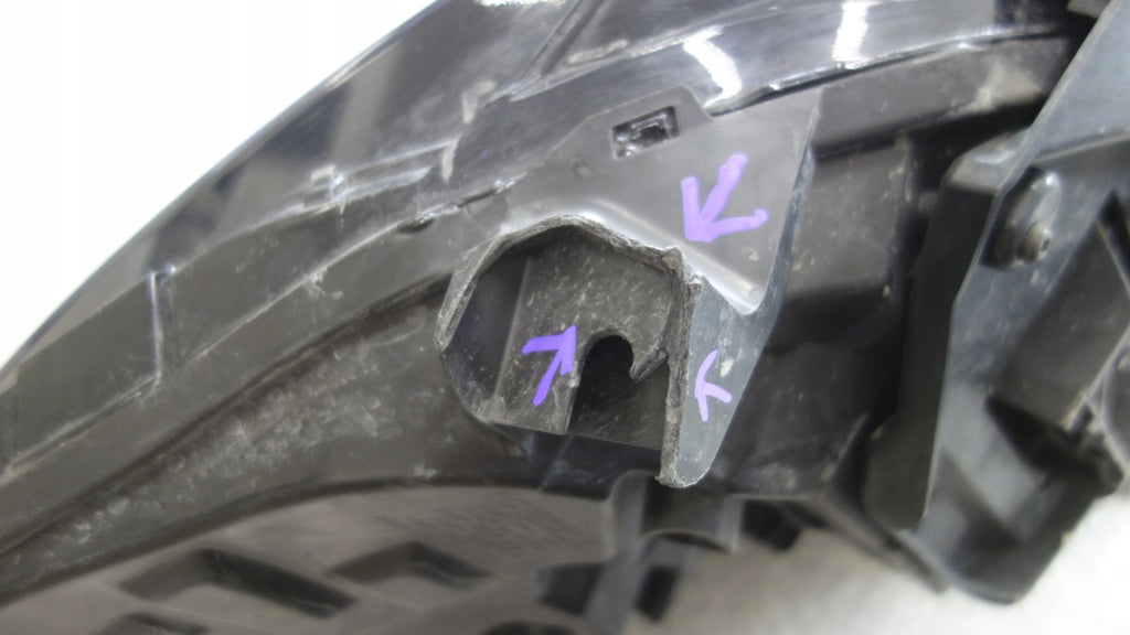 Frontscheinwerfer Tesla Model Y 1110796-00-D LED Ein Stück (Rechts oder Links)