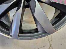 Laden Sie das Bild in den Galerie-Viewer, 1x Alufelge 18 Zoll 8.0" 5x112 40ET Glanz 8W0601025FJ Audi A4 Rim Wheel FEL2658883234cn