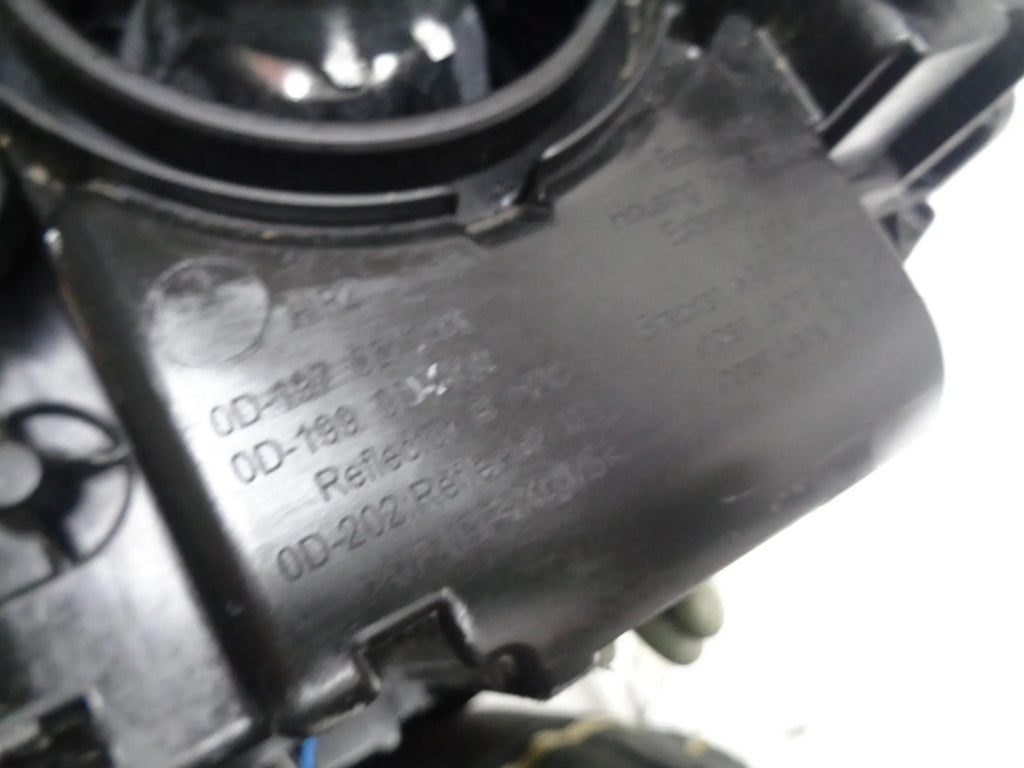 Frontscheinwerfer Toyota Yaris SSP6600 LED Rechts Scheinwerfer Headlight