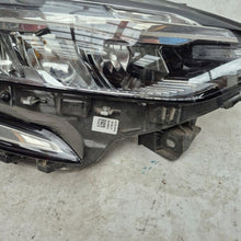 Laden Sie das Bild in den Galerie-Viewer, Frontscheinwerfer Renault Clio I V 260108676R Full LED Rechts Headlight SCH5391230543ah