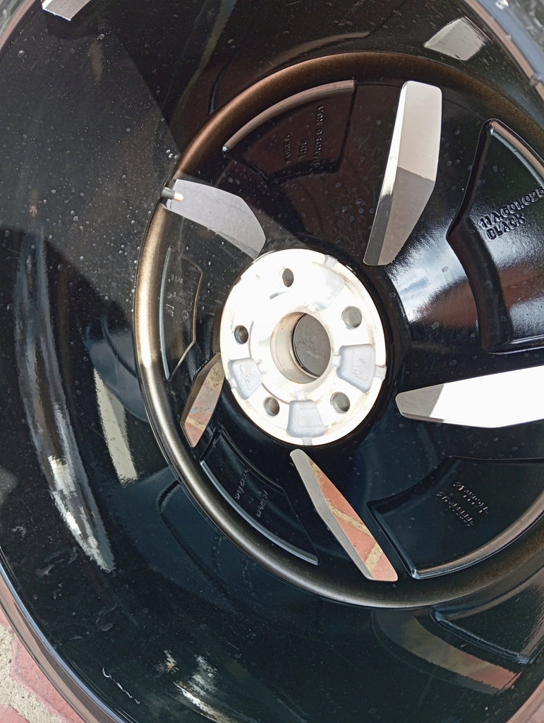 1x Alufelge 19 Zoll 8.0" 5x112 45ET Glanz Schwarz 11A601025 VW Id.4 Rim Wheel FEL7909647653qr