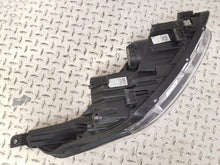 Laden Sie das Bild in den Galerie-Viewer, Frontscheinwerfer Kia Ceed 92101J7500 Full LED Ein Stück (Rechts oder Links)