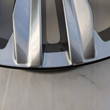 Load image into Gallery viewer, 1x Alufelge 18 Zoll 7.0" 5x112 45ET Glanz Grau 2GA601025G VW T-Roc Troc FEL8541156810dn