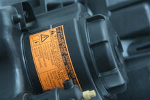 Laden Sie das Bild in den Galerie-Viewer, Frontscheinwerfer Citroën Berlingo C-Crosser 89318045 Xenon Rechts Headlight SCH7893479536kl