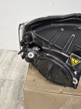 Laden Sie das Bild in den Galerie-Viewer, Frontscheinwerfer VW Transporter 7E5941015 LED Links Scheinwerfer Headlight SCH4017371430lr