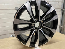 Load image into Gallery viewer, 1x Alufelge 17 Zoll 8.0" 5x112 Mercedes-Benz Rim Wheel FEL6023610405pe